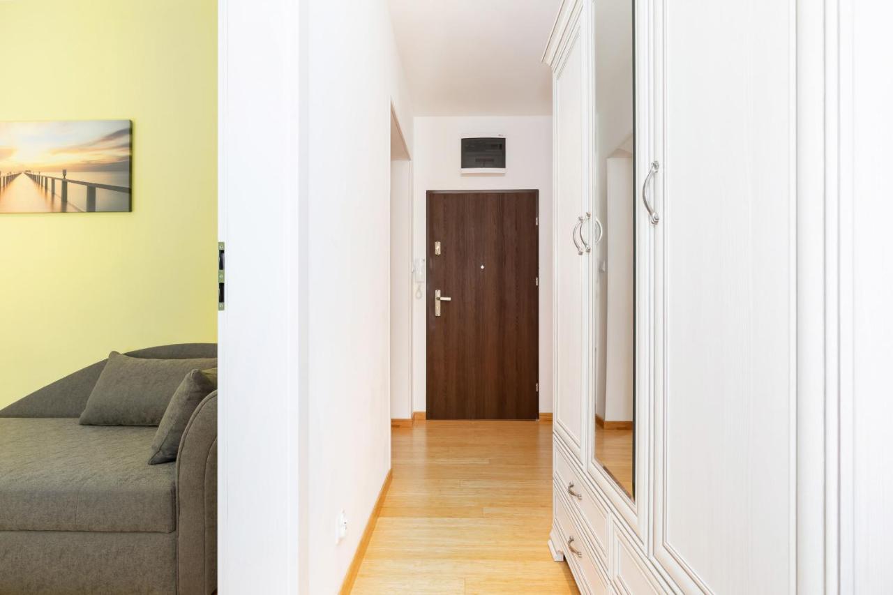 Apartamenty Biala Mewa By Renters ชวีโนวิชแจ ภายนอก รูปภาพ