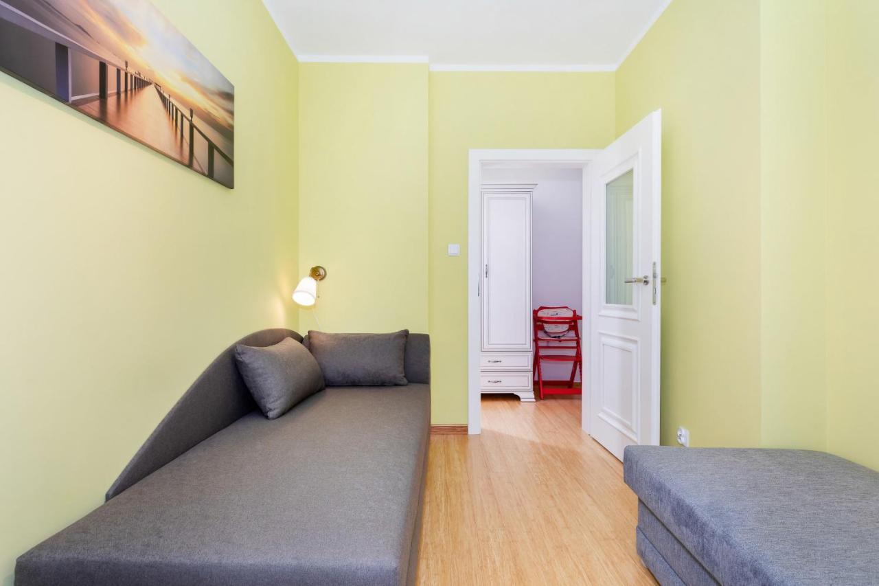 Apartamenty Biala Mewa By Renters ชวีโนวิชแจ ภายนอก รูปภาพ